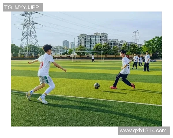 快乐足球的魅力与激情在每一次传球与进球中绽放的美好瞬间 快乐足球的魅力与激情在每一次传球与进球中绽放的美好瞬间