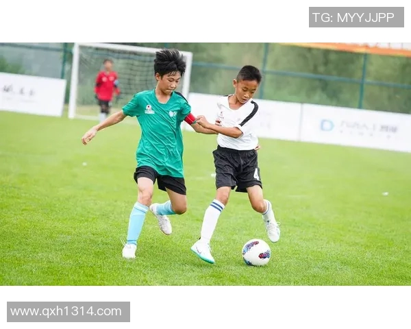 足球之美在于激情与团结让我们共同感受这项运动的魅力与力量