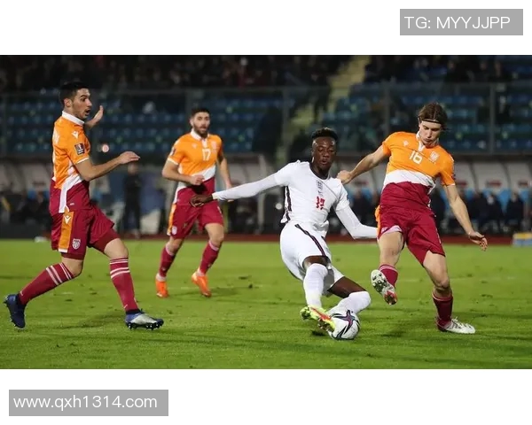 大圣足球直播带你畅享全球赛事精彩瞬间与实时比分更新 大圣足球直播带你畅享全球赛事精彩瞬间与实时比分更新